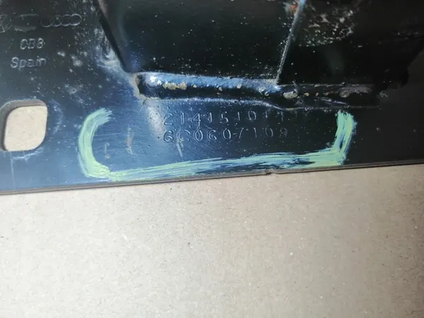 VW POLO 6C0 Etupuskuri Tuki Uusi 6C0807109A image 3