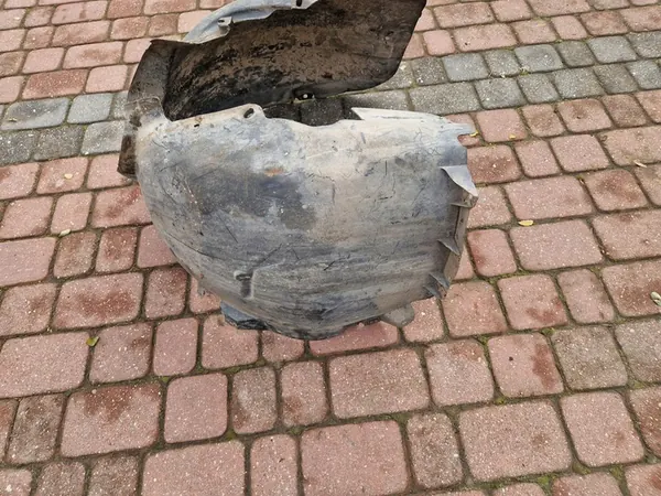 Ford Focus Mk2 C-Max front right wheel arch image 10