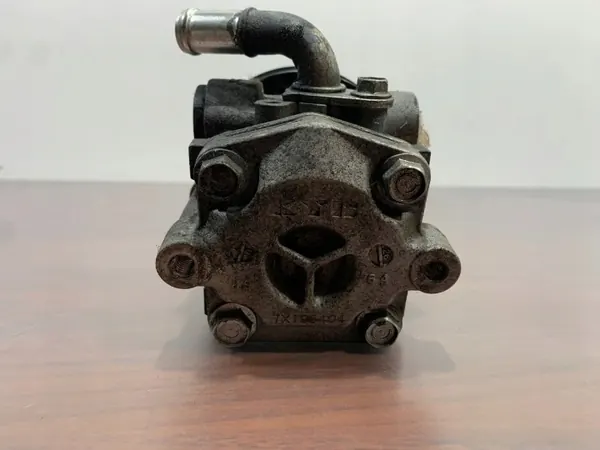 Pompe de direction assistée Mitsubishi Lancer X OEM 7X195404 image 4