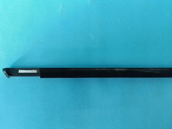 Audi Q8 e-tron vasen eturapistinauha OEM 4KE837475 image 6