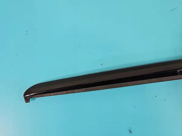 Garniture de fenêtre avant gauche Peugeot 508 I 10-18 9686615580G image 2