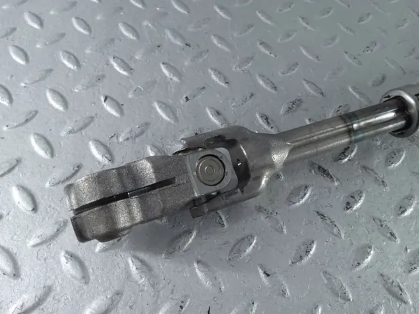 Croix de colonne direction Toyota OEM 4526010040 d'occasion image 4