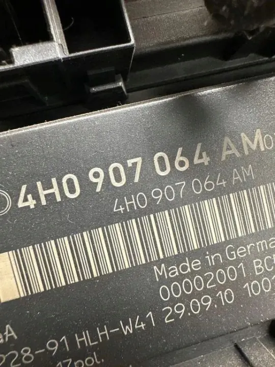 Módulo Confort VW OEM 4H0907064AM para Touareg 7P5 image 3