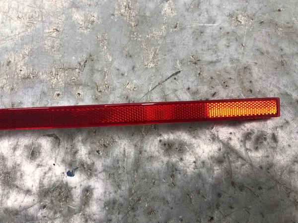 Vasen takavalon heijastin Skoda Octavia III image 3