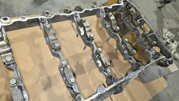 ATEGO ANTOS QUADRO CABEÇA MOTOR OM936LA OEM image 2