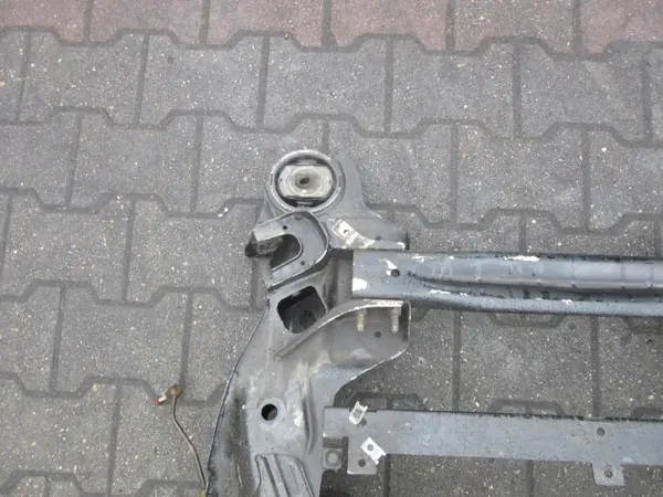 Bentley GT 2004 Etupalkki OEM 4x4OE004064 image 8