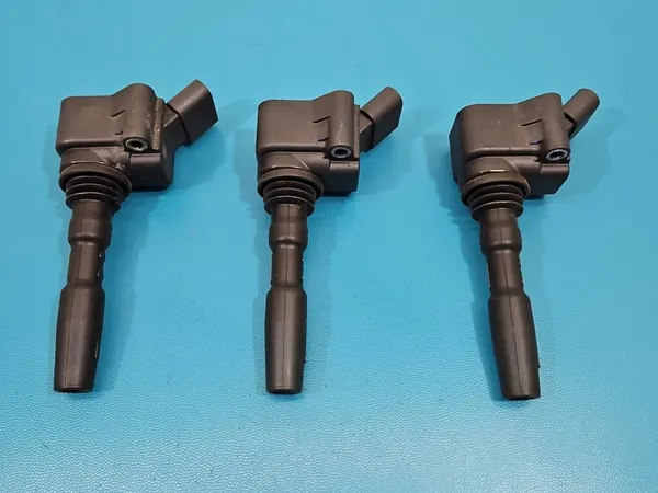 Bobina de Ignição Skoda Scala 2019- 04E905110P Conjunto image 3