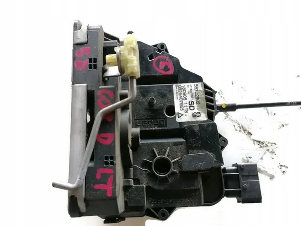 OPEL CORSA D 06r 5D LINKER HINTERTÜRENVERRIEGELUNG 55702902 image 2