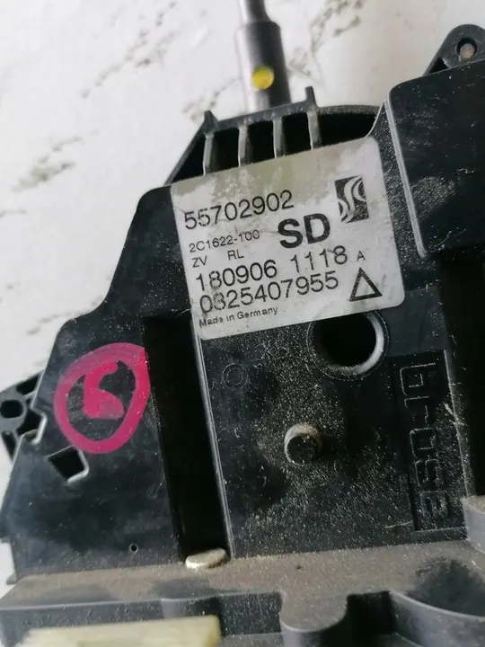 OPEL CORSA D 06r 5D LINKER HINTERTÜRENVERRIEGELUNG 55702902 image 3