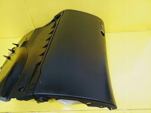 Handskfack Audi A4 B6 OEM DRC97170 Svart Begagnad image 3