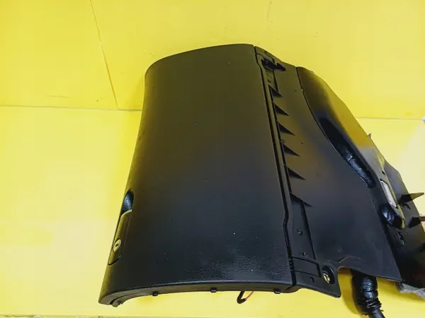 Handskfack Audi A4 B6 OEM DRC97170 Svart Begagnad image 4