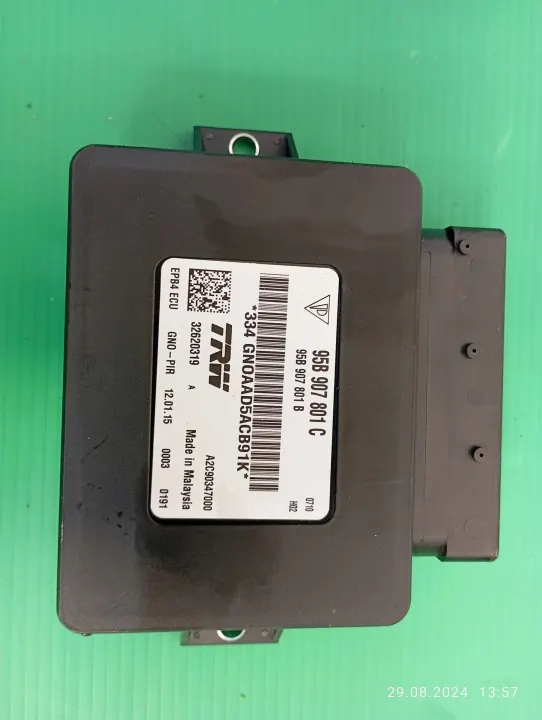 Module de frein à main Porsche Macan OEM 95B907801 image 2