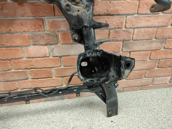 OEM 6779357 Porte-suspension avant - BMW X5 E70 image 3
