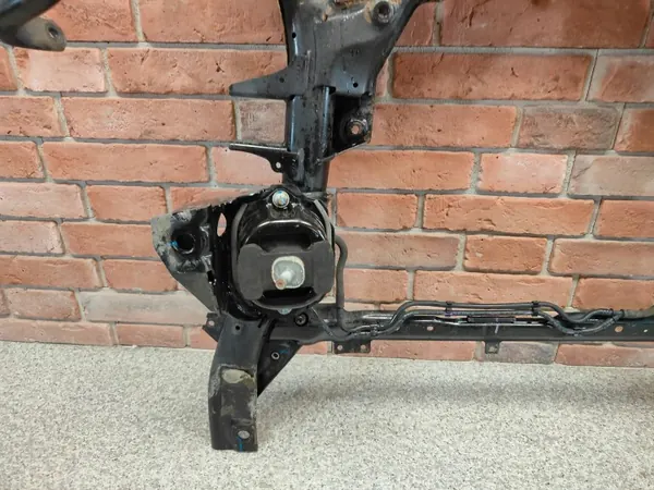OEM 6779357 Porte-suspension avant - BMW X5 E70 image 5