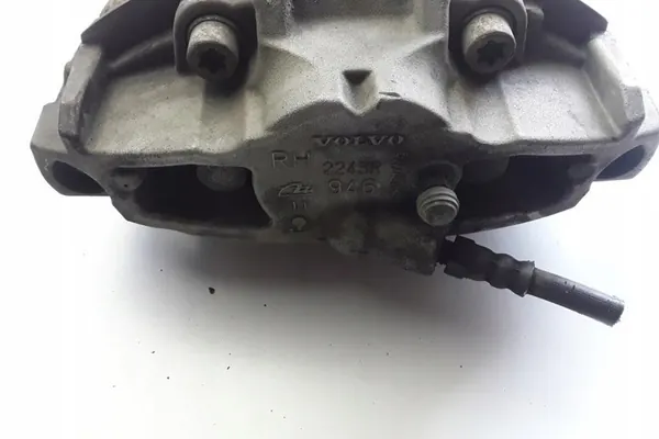 Vorderer rechter Bremssattel VOLVO S60 II 2.5L image 5