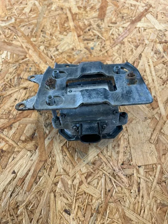 Jeep Cherokee KL Radarmodul OEM 68139301AI image 4
