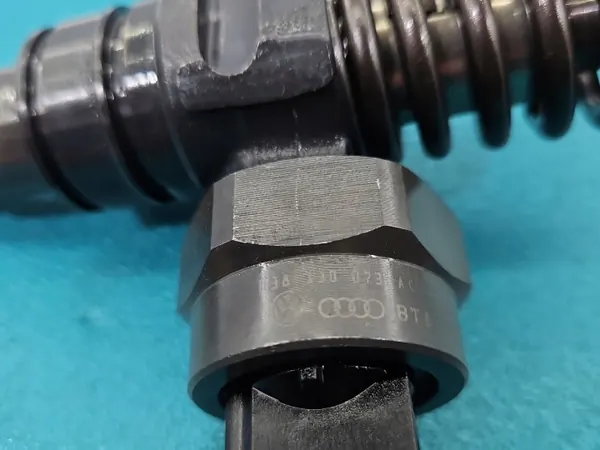 Pompe à lave-glace OEM 0414720029 testée 1.9 TDI image 3