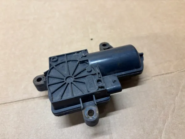 Actuateur de clapet d'échappement Mercedes AMG GT W190 A1909064500 image 3