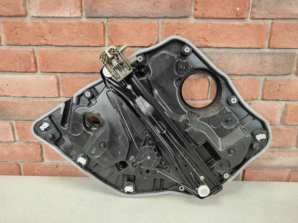 OEM 7432236 Régulateur Vitre Arrière Droit BMW G20 G21 image 3