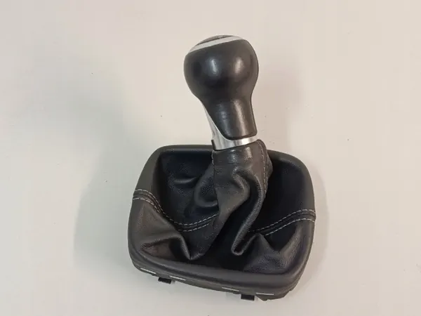 Schaltknauf OEM 8P0863279A für Audi A1 2010-2014 image 4