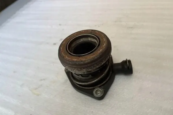 Clutch Bearing OPEL CORSA E VAN 1.4L 2018 image 2
