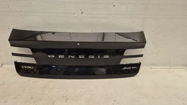 Garniture de hayon arrière OEM 87311-T6000 pour Hyundai Genesis image 2