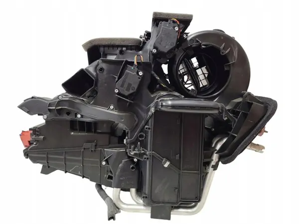 Lämmitysydin OEM 6G9N18B539 Volvo V60 2.0L Dieselille image 9