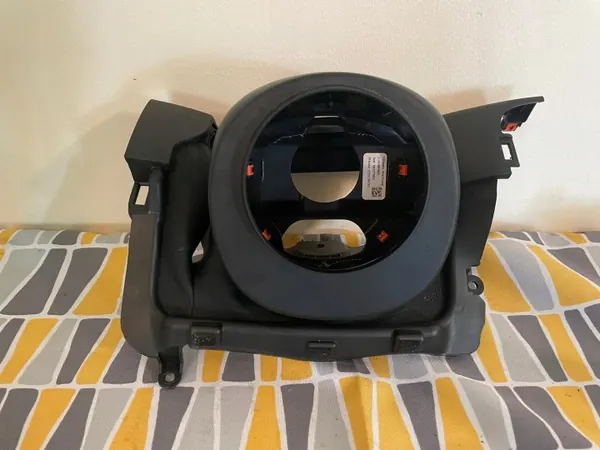 Ohjauspyörän suojus OEM 6AB13TX7AB Jeep Wrangler JL:lle image 2
