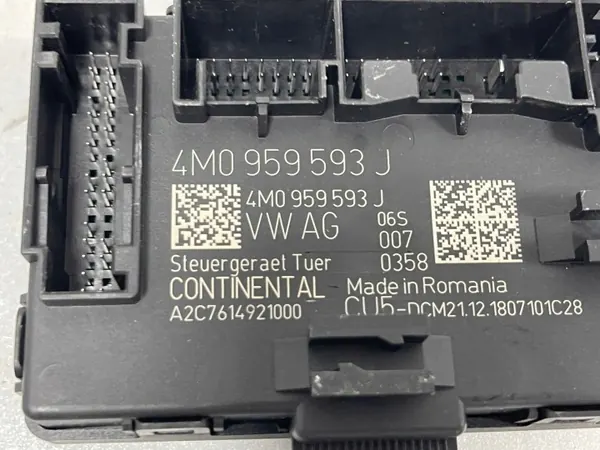 Audi E-Tron Vordertürsteuergerät OEM 4M0959593J image 5