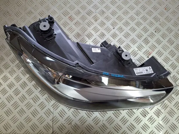 AUDI A1 8X Faro Xenón Derecho 8X0941044 image 4