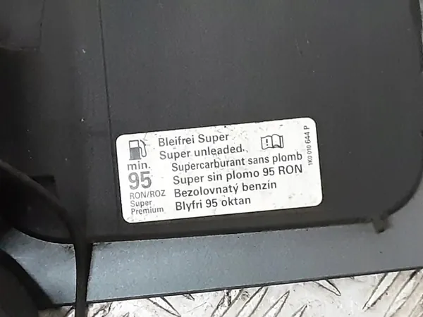 Tampa de combustível SEAT OEM 5F4809905F para LEON ST image 3