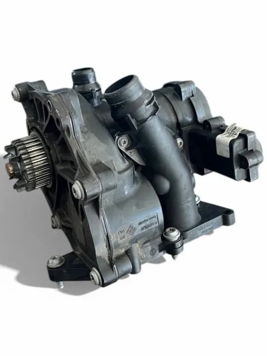 Waterpomp OEM 06L121111H voor VW Golf VII image 2
