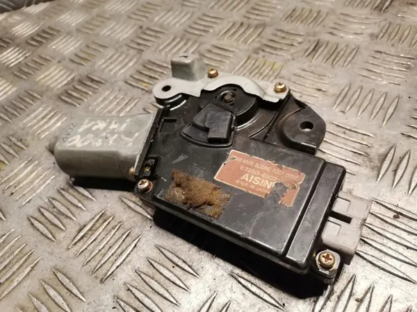 Motor de techo solar Lexus RX OEM 6326048020 - Usado image 2