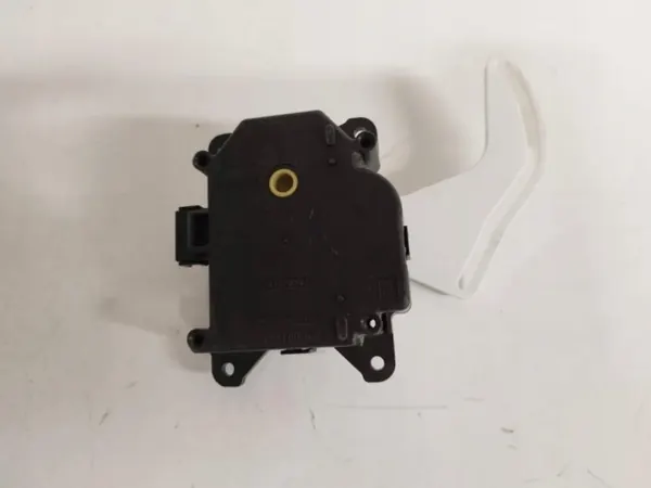 Motor de compuerta calefacción OEM AE0637008930 Toyota image 3