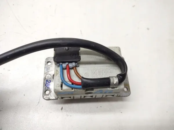 Puhallinvastus OEM 3D0907521A VW Phaetonille image 3