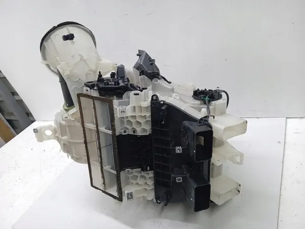 SOUFFLEUR DE CHAUFFAGE PEUGEOT 308 image 1