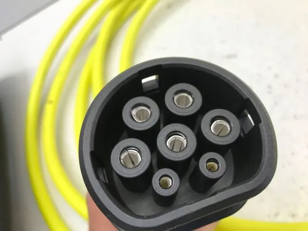 Funda Cable Carga Skoda Enyaq IV 2025 OEM 1EA971639P image 3