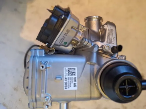 EGR-koeler OEM 059141515FR voor Audi A6 Allroad image 6