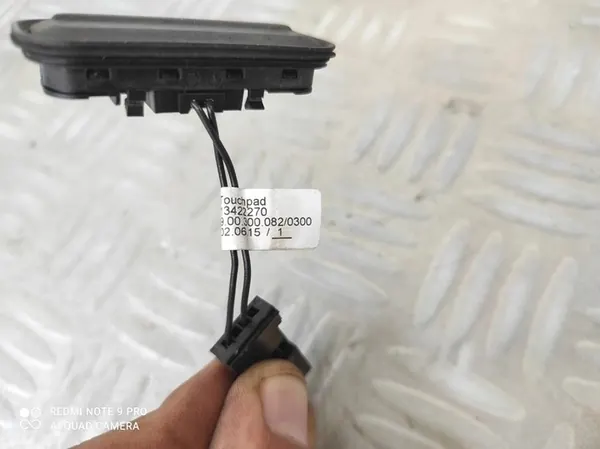 Mikroströmbrytare baklucka Opel Astra IV J Zafira C image 3