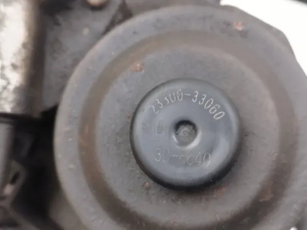 Toyota Kraftstofffiltergehäuse OEM 2330033060 - Gebraucht image 5