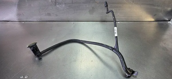 Volvo XC60 II 2021 Lämmitysletku OEM 31393389 image 2