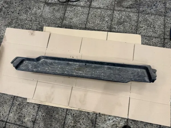 OEM 7C0863726A Schiebetürstufe Rechts Kunststoff VW Crafter image 2