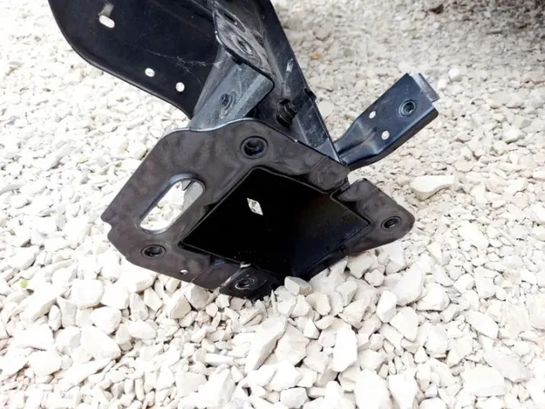 Faldón Delantero Derecho Renault OE OEM TEB66 image 7