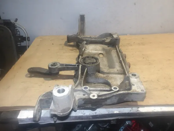Pastilhas de travão dianteiras OEM 1K0199369D para Audi A3 8P image 5