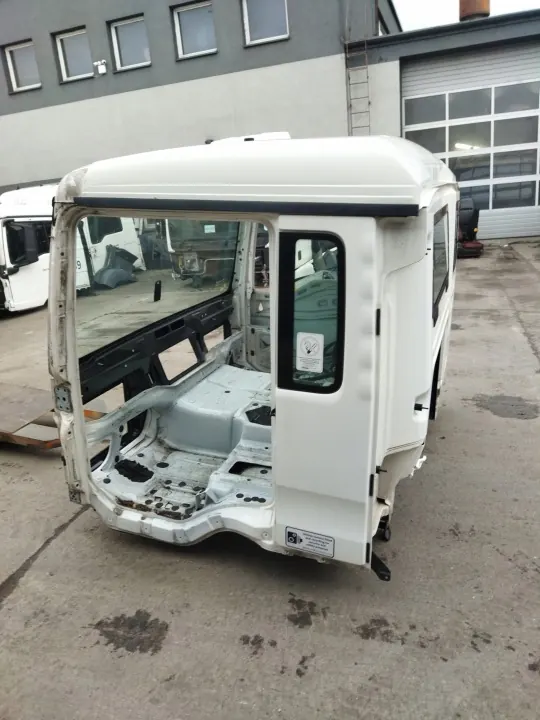 Gebruikt MAN TGS Euro 6 cabineframe OEM KABINA image 4
