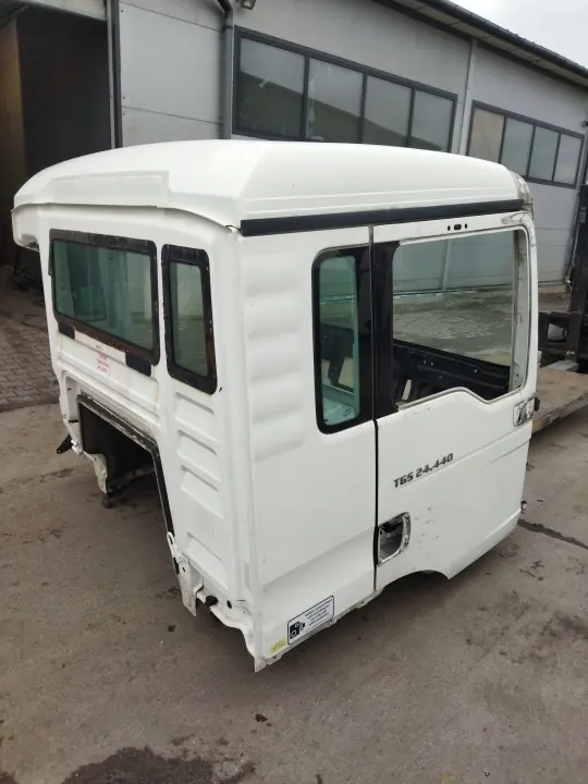 Gebruikt MAN TGS Euro 6 cabineframe OEM KABINA image 6