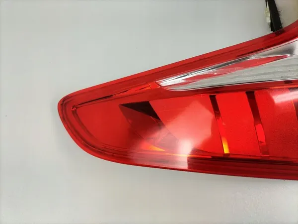 Lámpara trasera izquierda Renault Grand Scenic III image 3