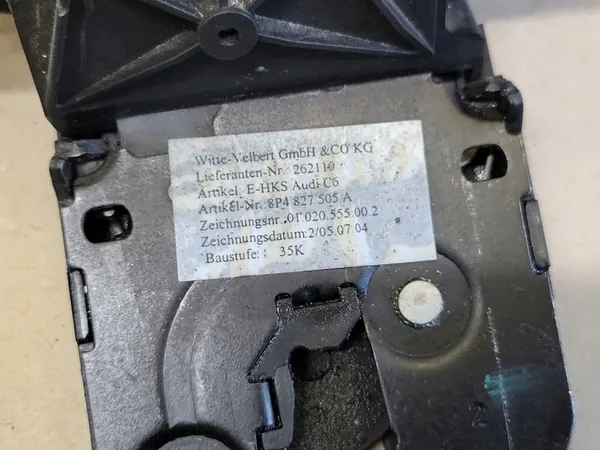 Audi A3 8P Baklucka Lås 8P4827505A OE image 3