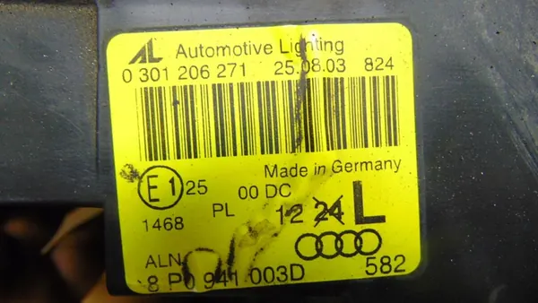 AUDI A3 8P Faro Xenón Izquierdo image 5