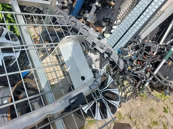 Trave paraurti anteriore Partner Berlingo IV Combo E 19- OEM image 9